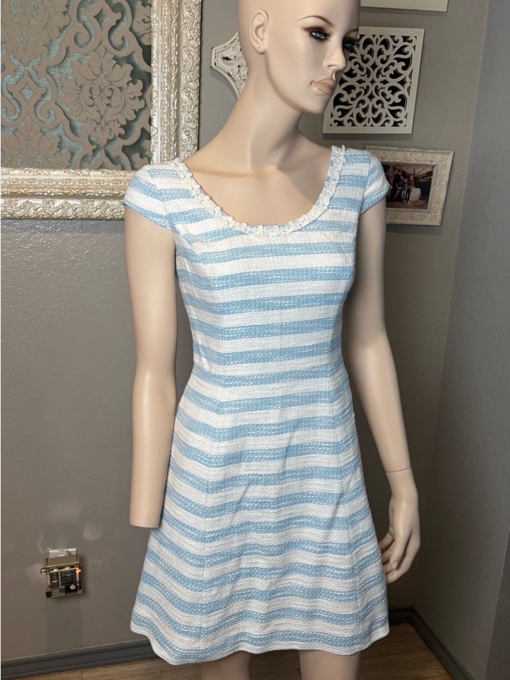 Lilly Pulitzer Light Blue and White Striped Cap-Sleeve Tweed Dress - Picture 4 of 12